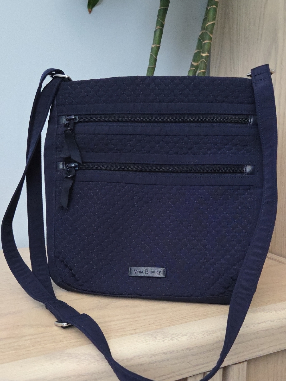 NWOT Vera Bradley Triple Zip Hipster Quilted Crossbody in Navy Blue